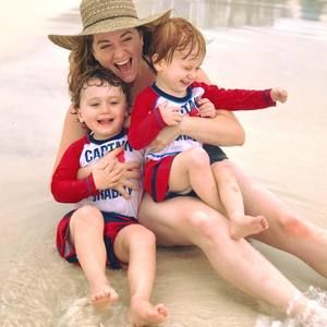 Meet your Posher, Julia